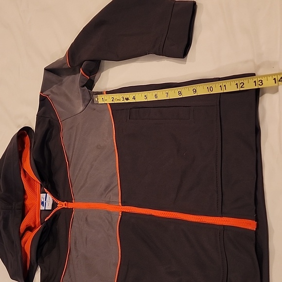 STARTER Kids Hoodie in Gray and Orange. Size Medium 8 - Picture 3 of 5